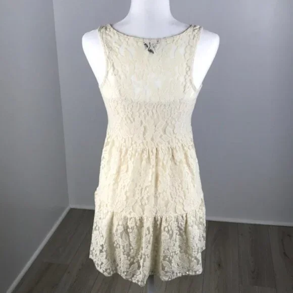 American Eagle Lace Dress Size XS - Picture 3 of 8